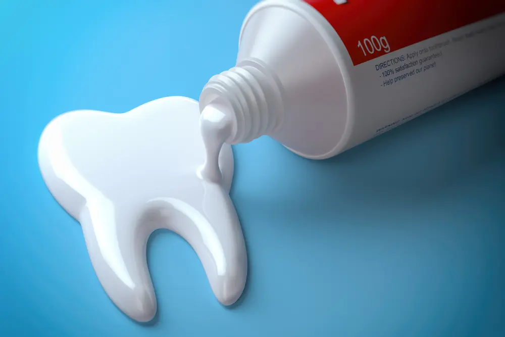 tooth paste tube leaking toothpaste